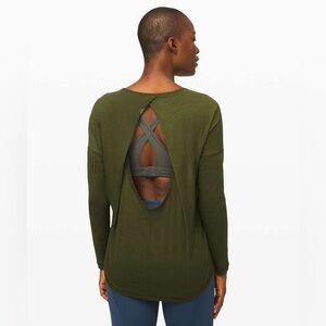 Lululemon Get Set Long Sleeve in Heathered Landscape Green Size 8 / 10